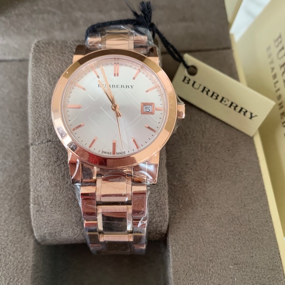 burberry bu9104